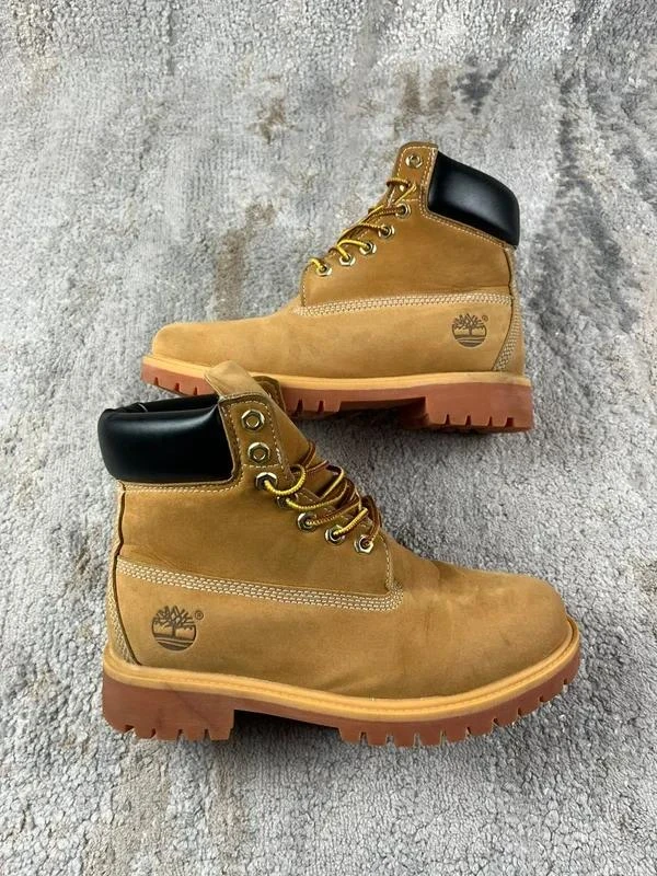 Botas Timberland 6-inch Premium Amarelas Size 42U – photo 8